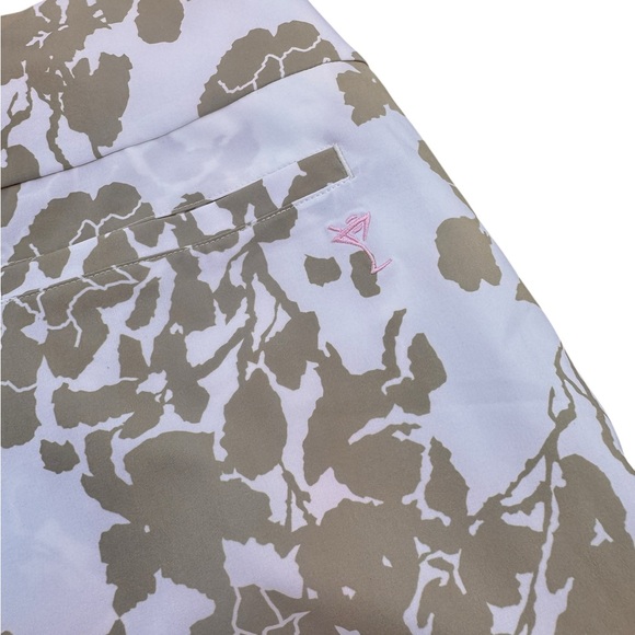 Golftini Grace Tan White Floral Golf Skort Shorts Size 4 Stretch Athleisure NWOT - Picture 8 of 10